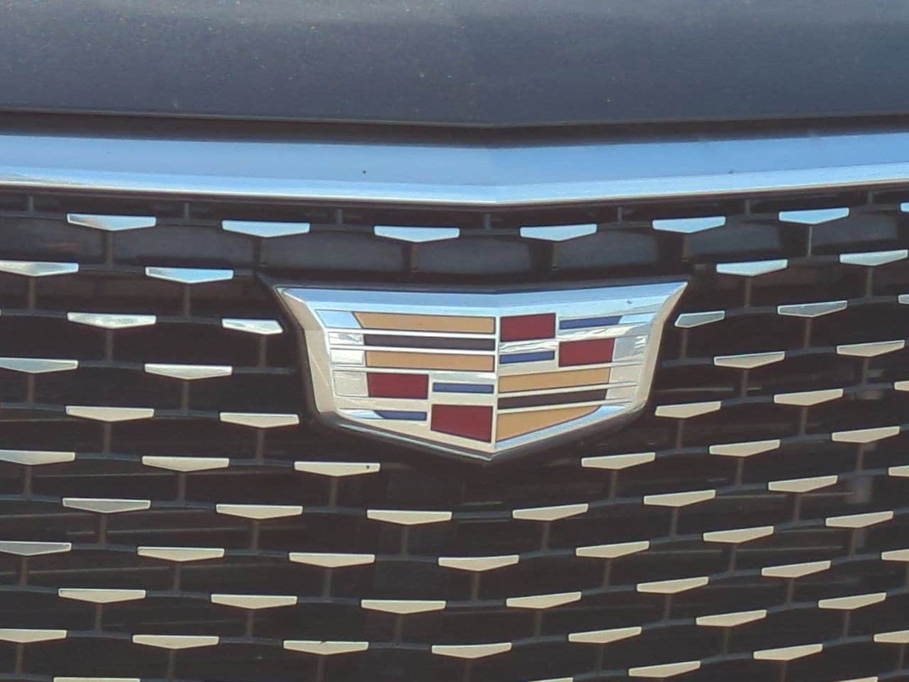 Thumbnail: 2023 Cadillac XT6 - 11
