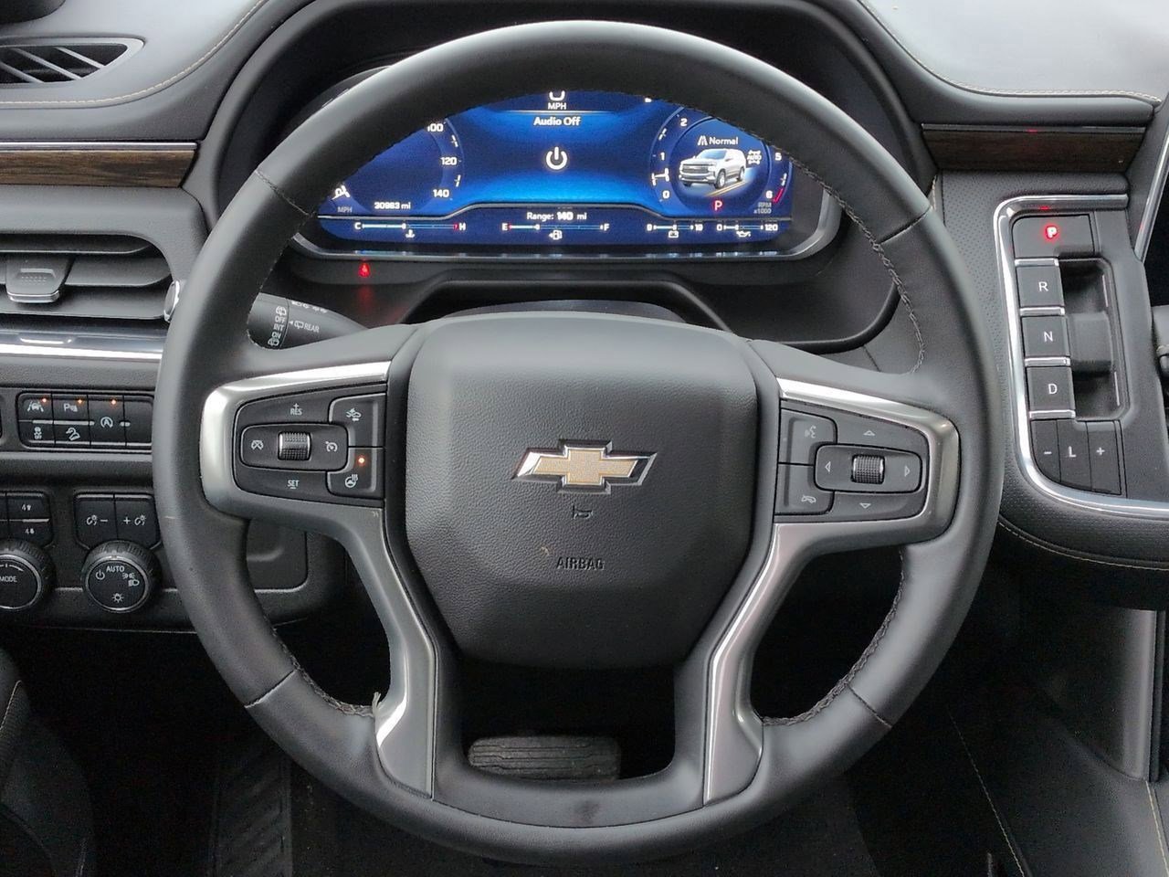 Thumbnail: 2023 Chevrolet Suburban - 23