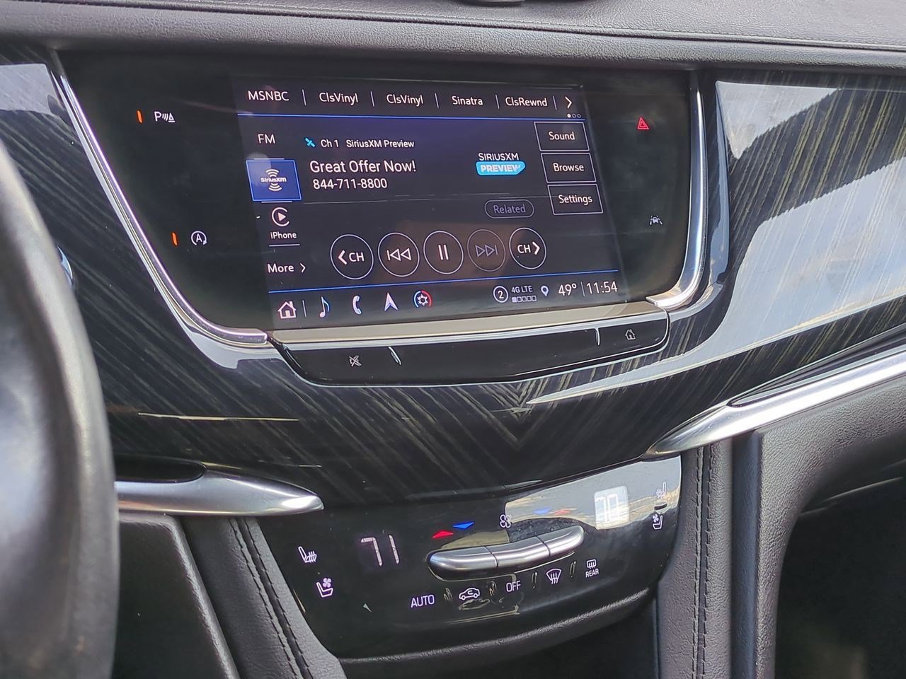 Thumbnail: 2024 Cadillac XT6 - 29