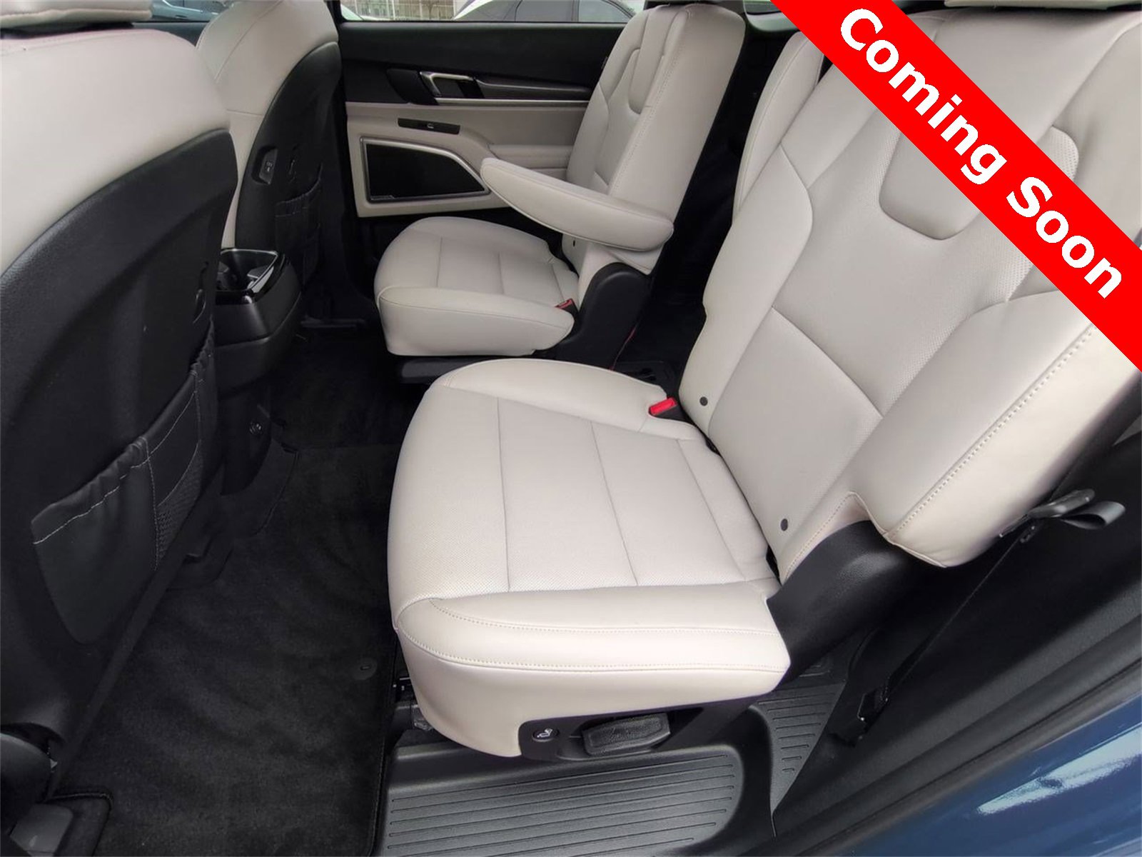 Thumbnail: 2024 Kia Telluride - 18