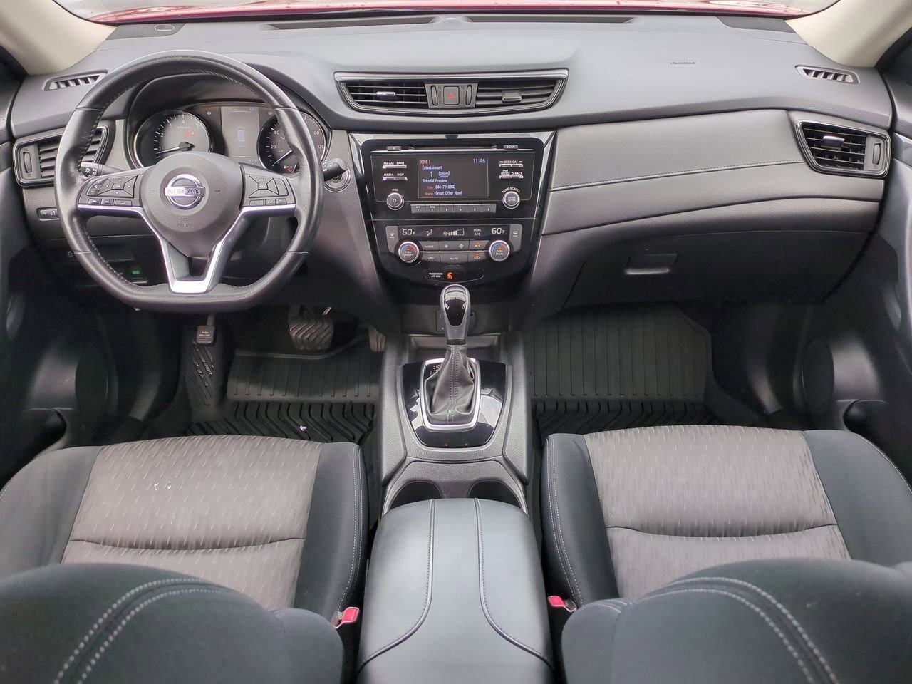 Thumbnail: 2017 Nissan Rogue - 13