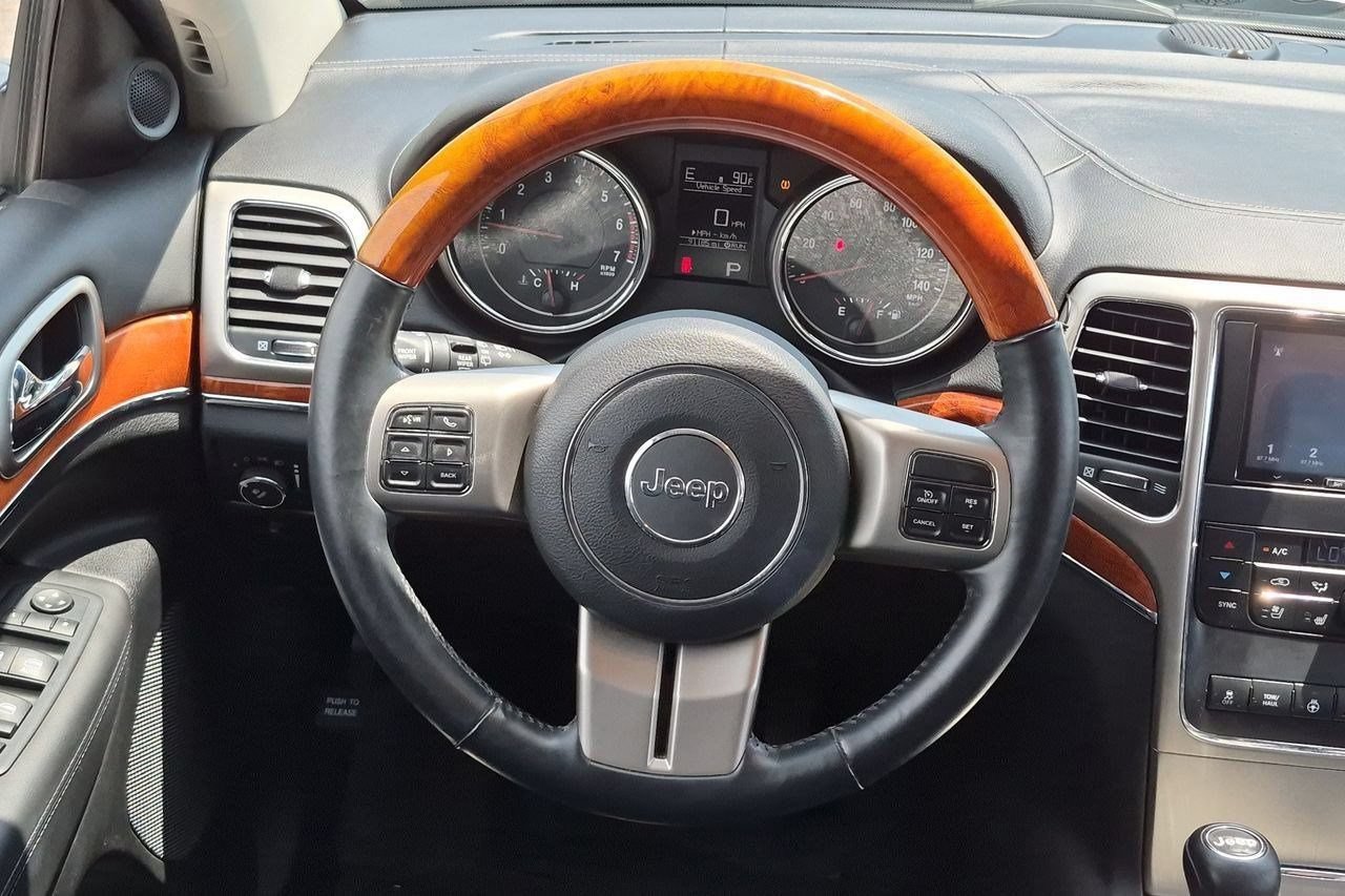 Thumbnail: 2013 Jeep Grand Cherokee - 22