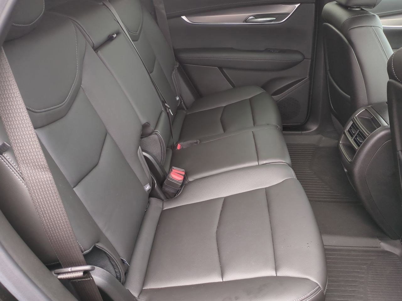 Thumbnail: 2024 Cadillac XT5 - 19