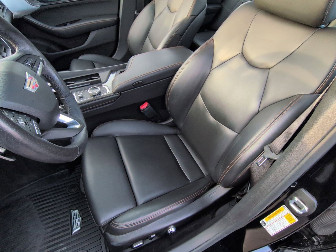 Thumbnail: 2023 Cadillac CT5 - 16