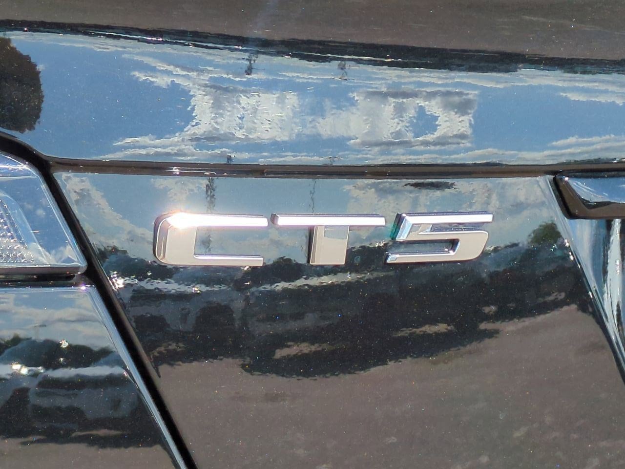 Thumbnail: 2024 Cadillac CT5 - 12