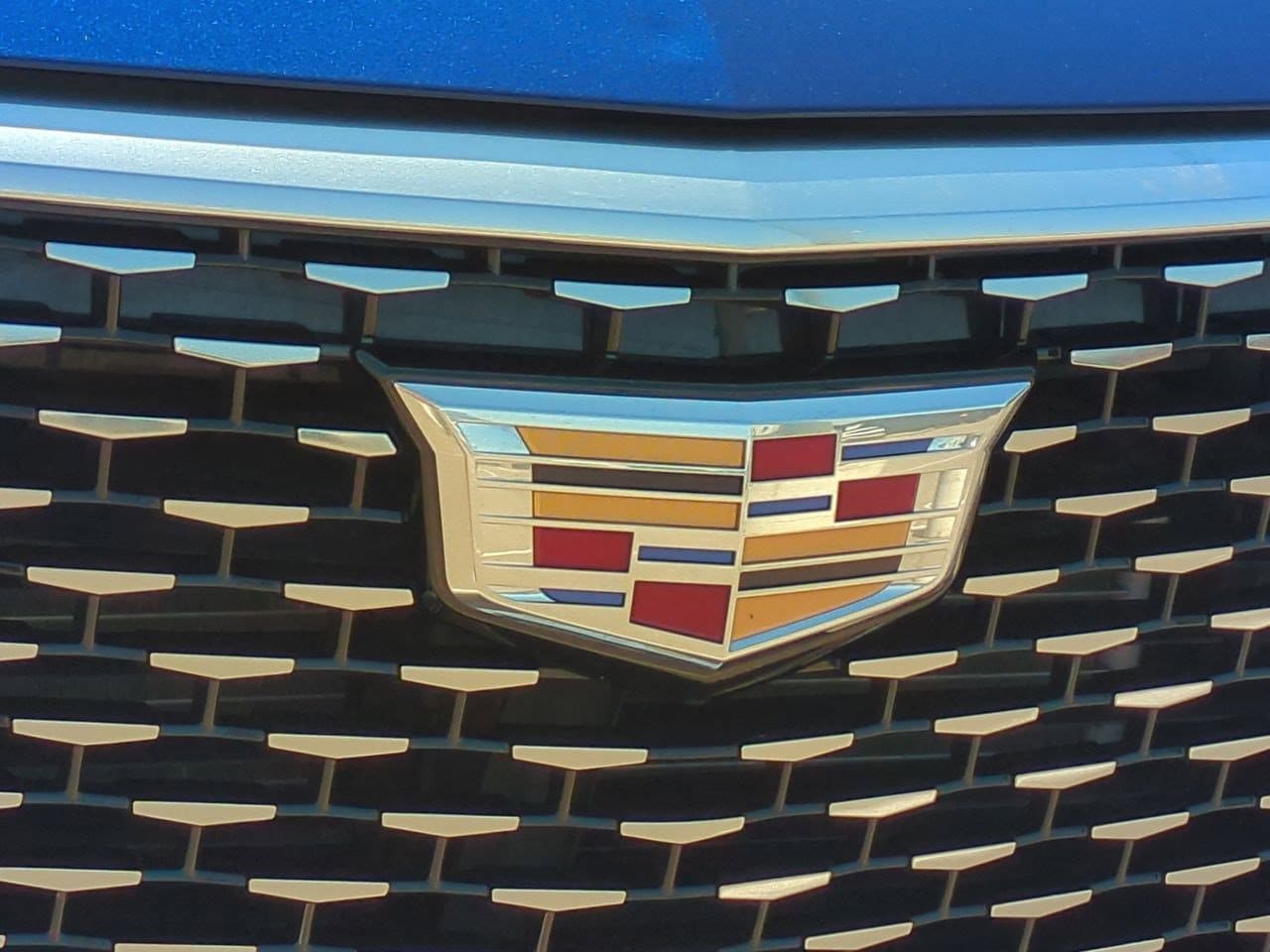 Thumbnail: 2023 Cadillac XT6 - 11