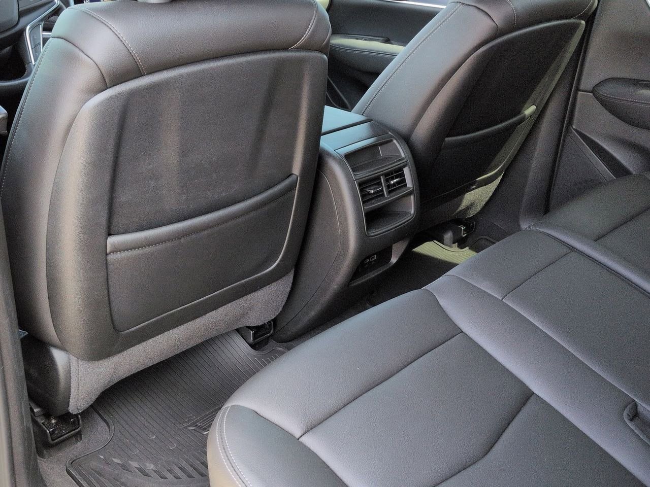 2023 Cadillac XT5 Luxury - Photo 18