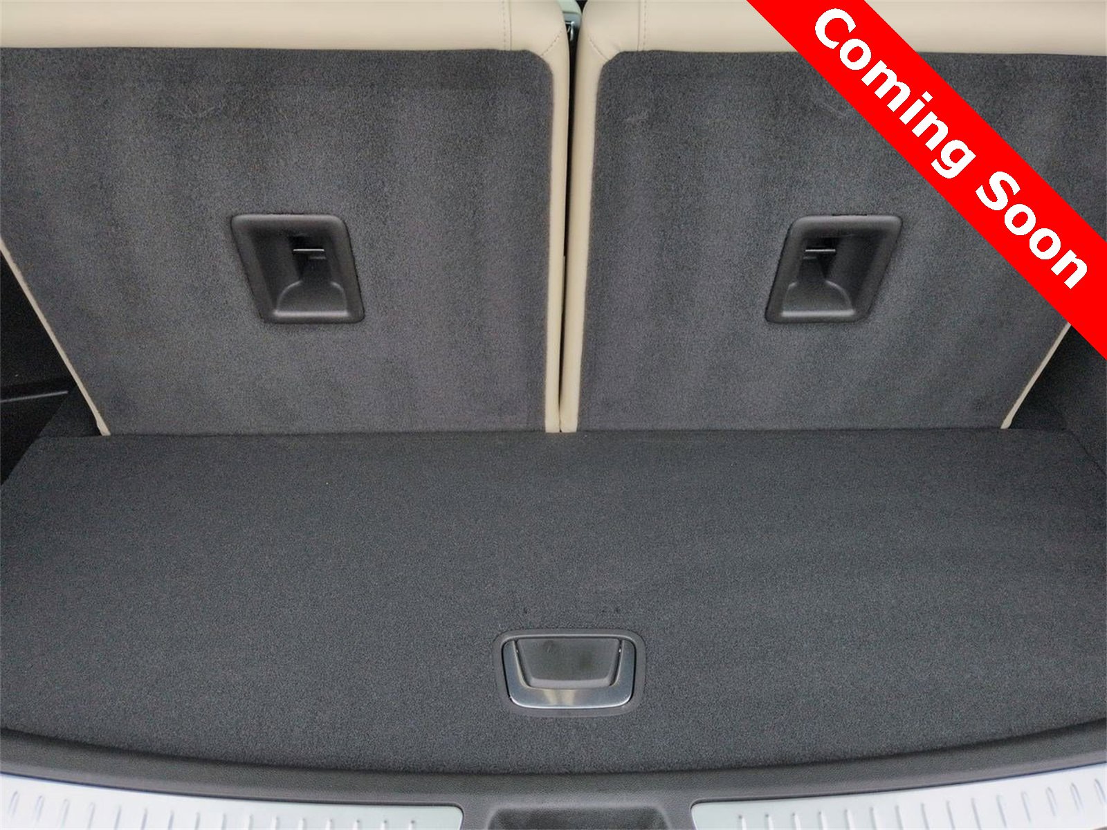 Thumbnail: 2025 Cadillac XT6 - 35