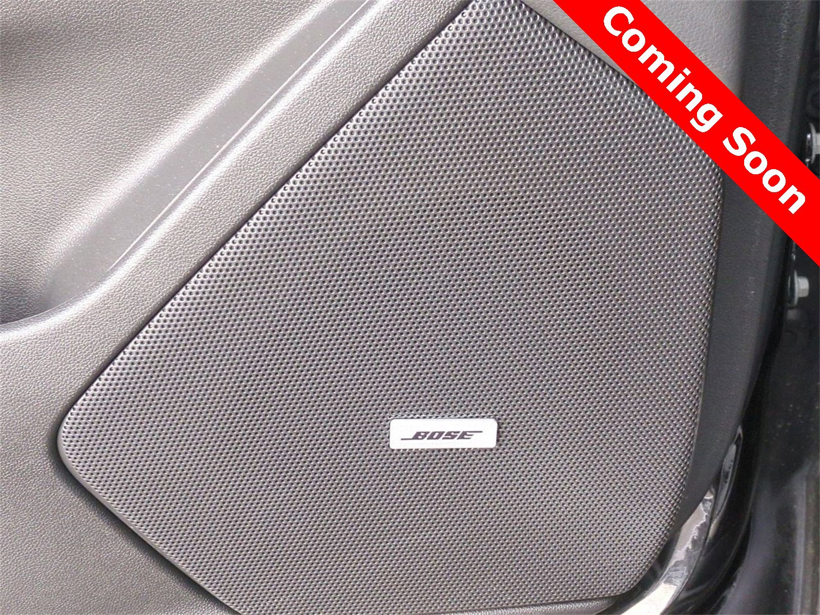 Thumbnail: 2024 Cadillac XT6 - 33