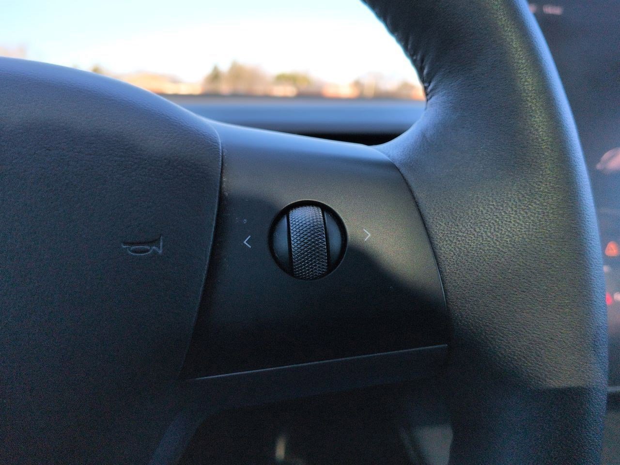 Thumbnail: 2022 Tesla Model Y - 24