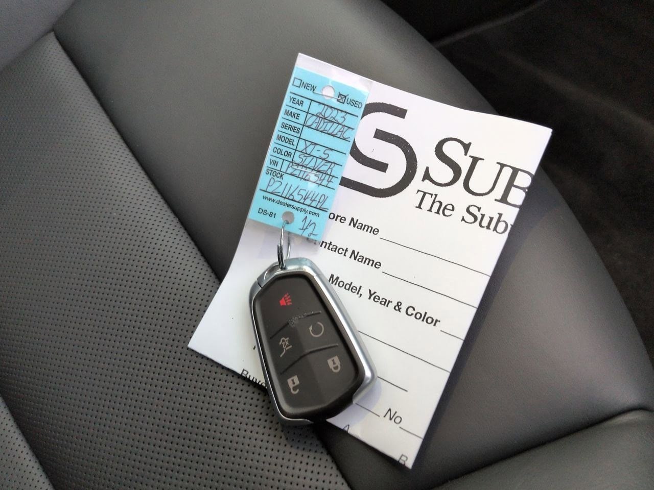 Thumbnail: 2023 Cadillac XT5 - 37