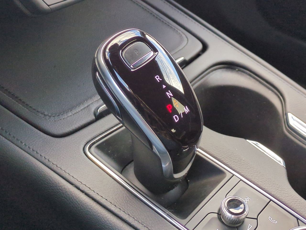 Thumbnail: 2023 Cadillac XT4 - 31