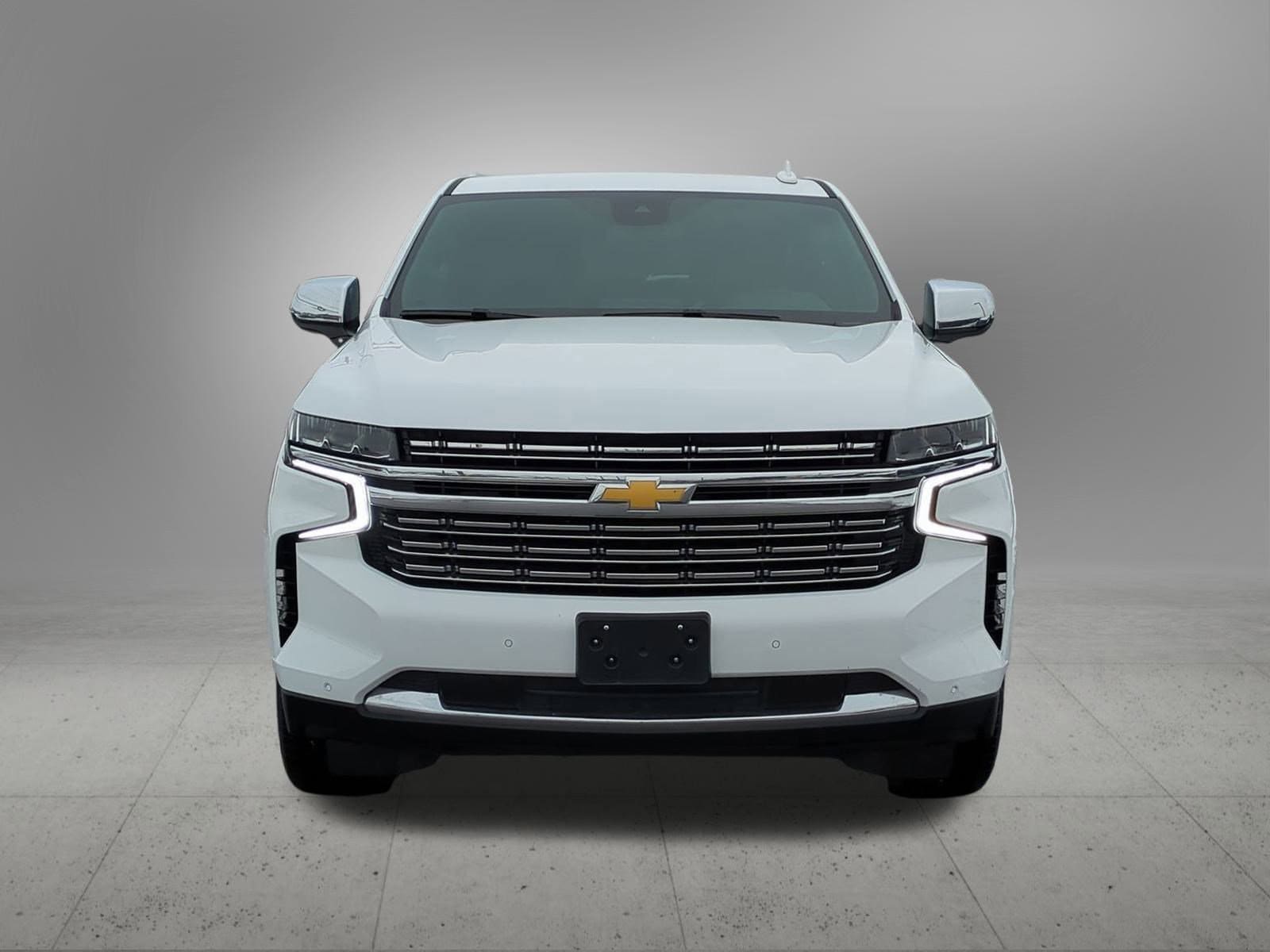 Thumbnail: 2023 Chevrolet Suburban - 9