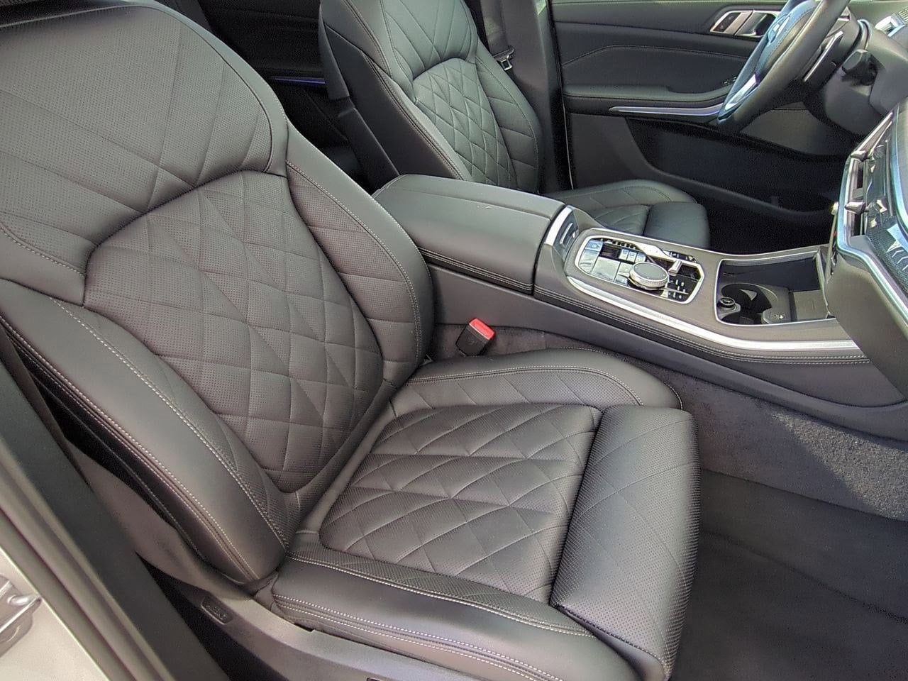 Thumbnail: 2024 BMW X5 - 21