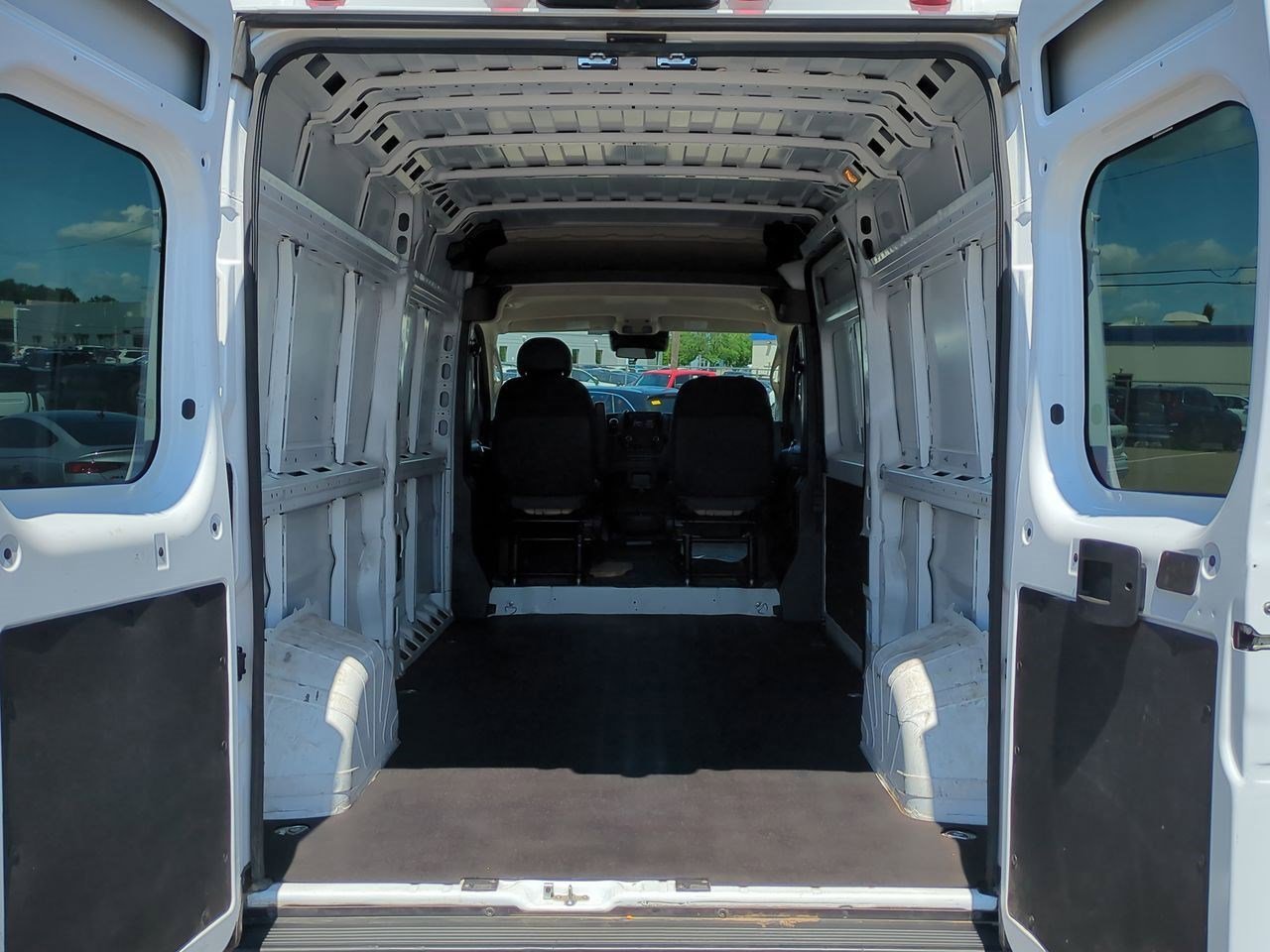 Thumbnail: 2023 RAM ProMaster - 25
