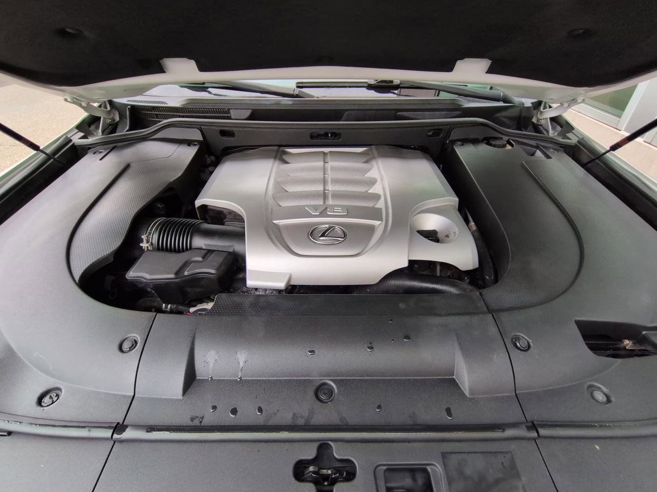 Thumbnail: 2013 Lexus LX - 14