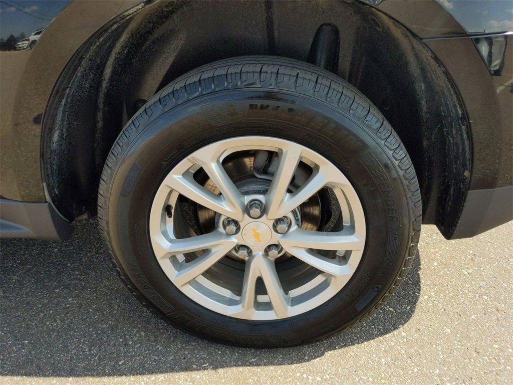 2016 Chevrolet Equinox LT 12