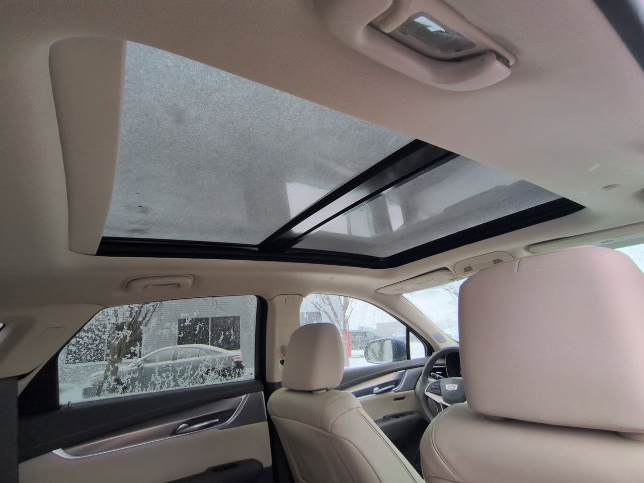 Thumbnail: 2024 Cadillac XT5 - 22