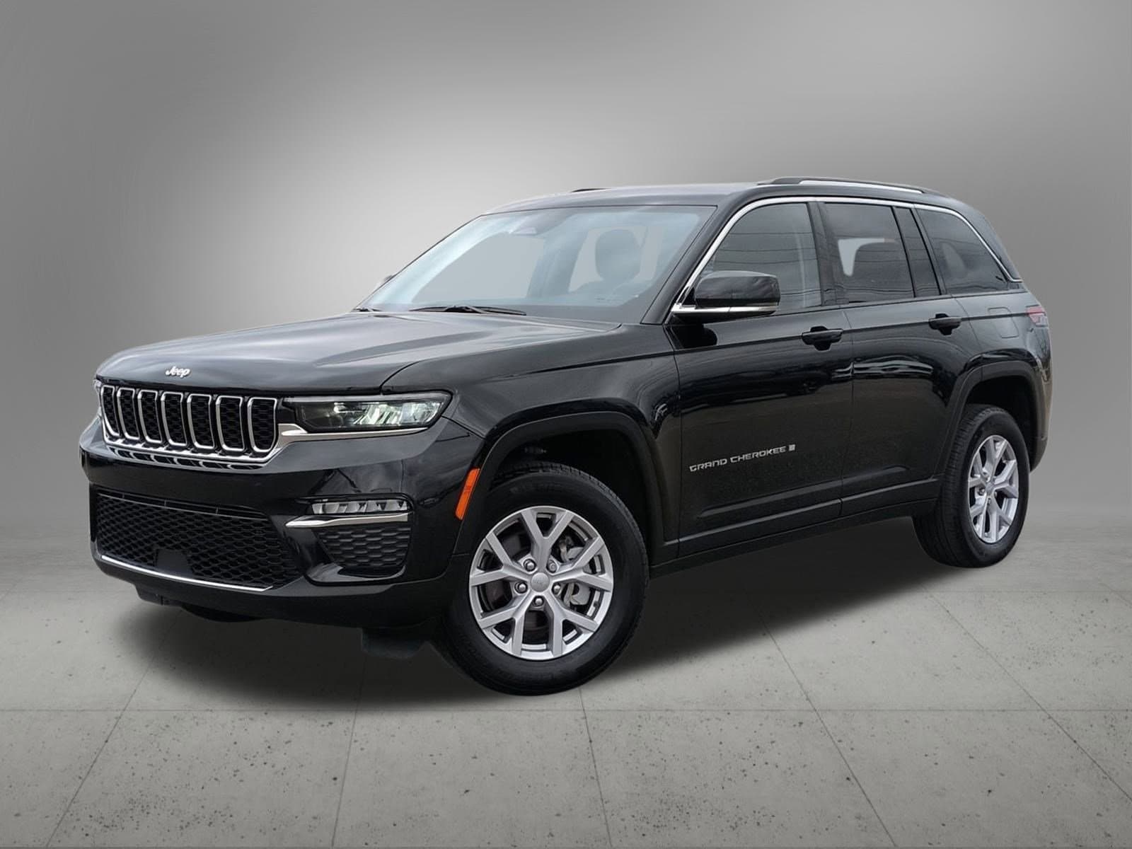 2022 Jeep Grand Cherokee Limited's photo