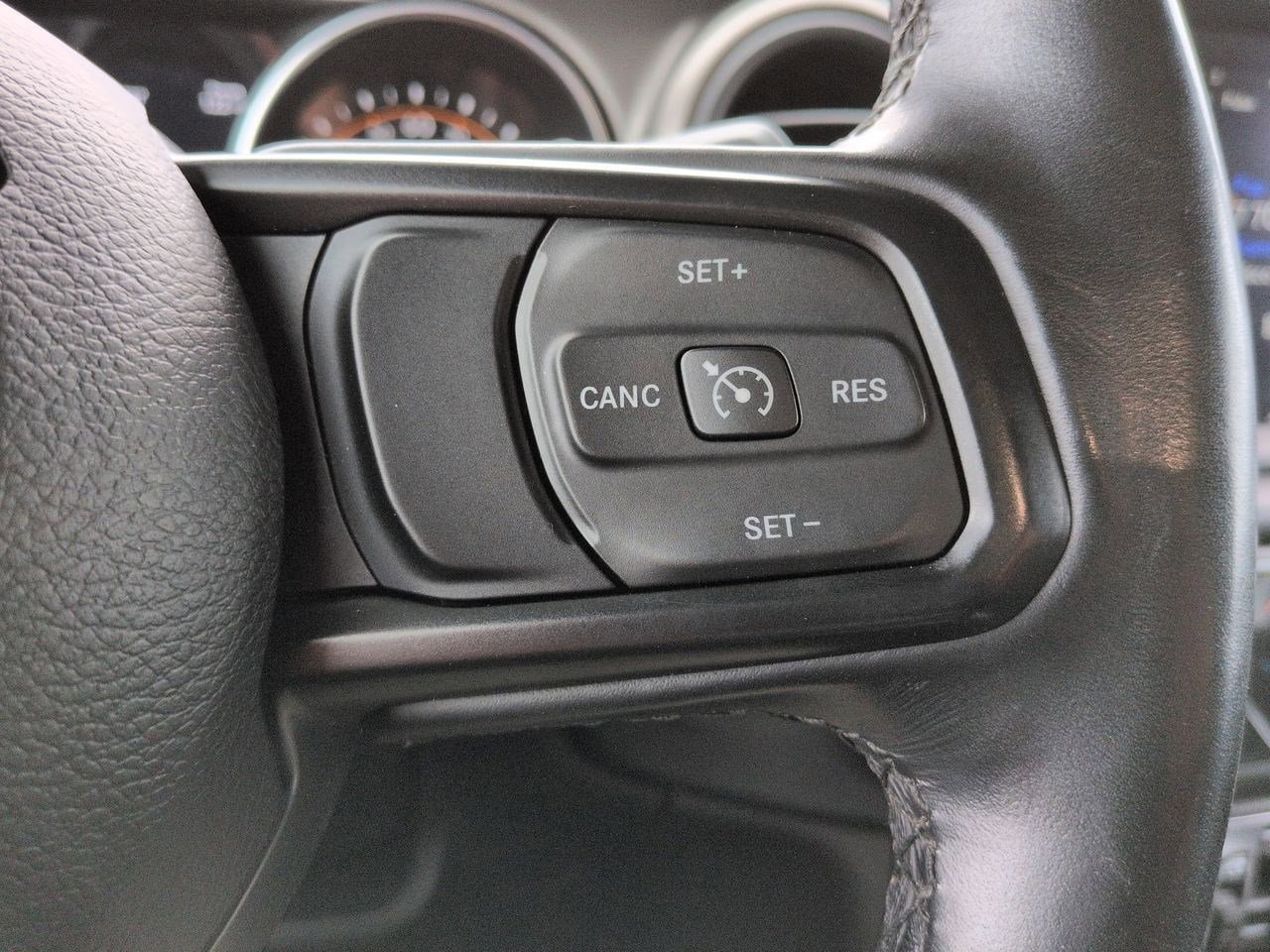 Thumbnail: 2022 Jeep Wrangler - 23