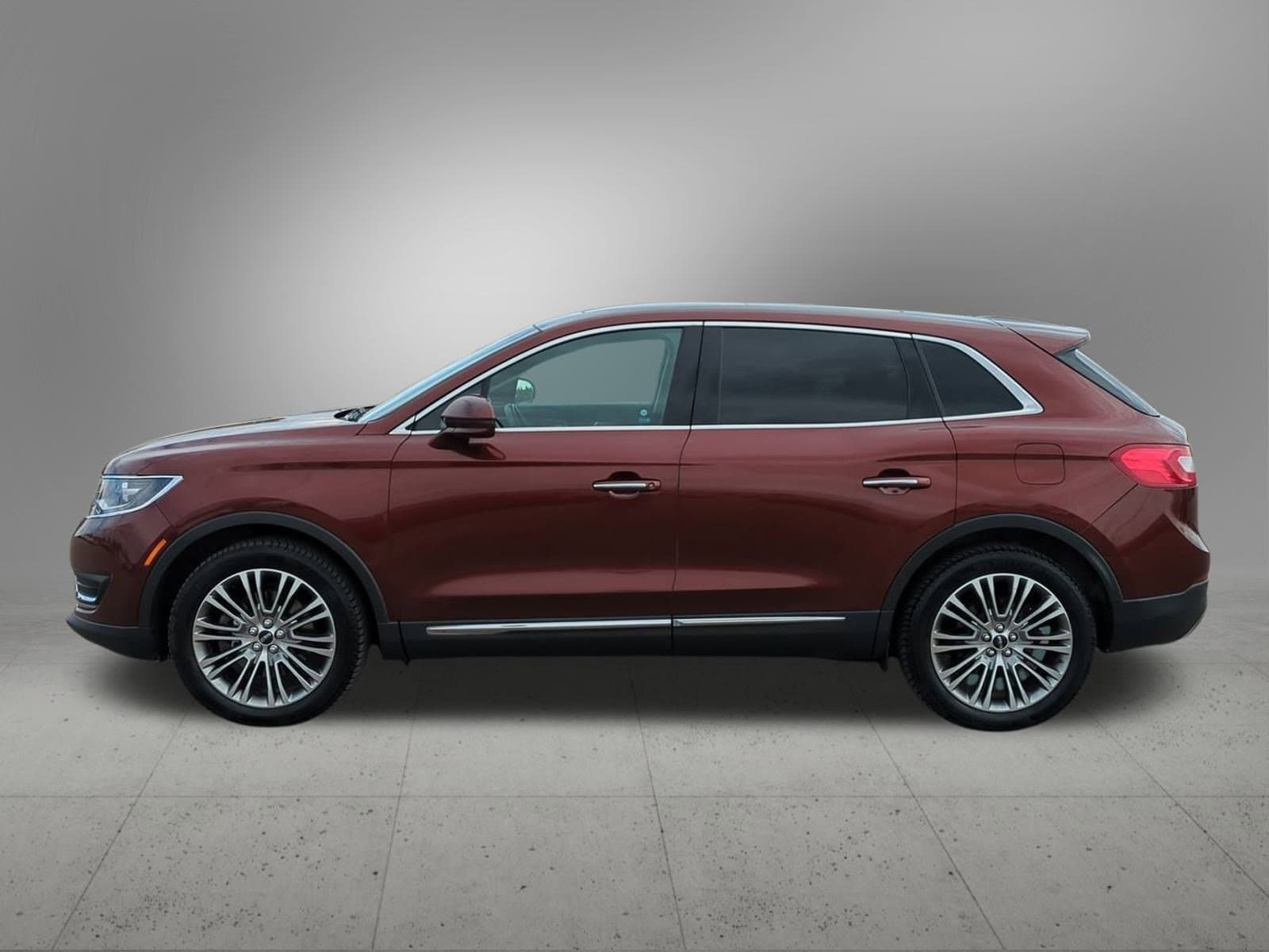 Thumbnail: 2016 Lincoln MKX - 3