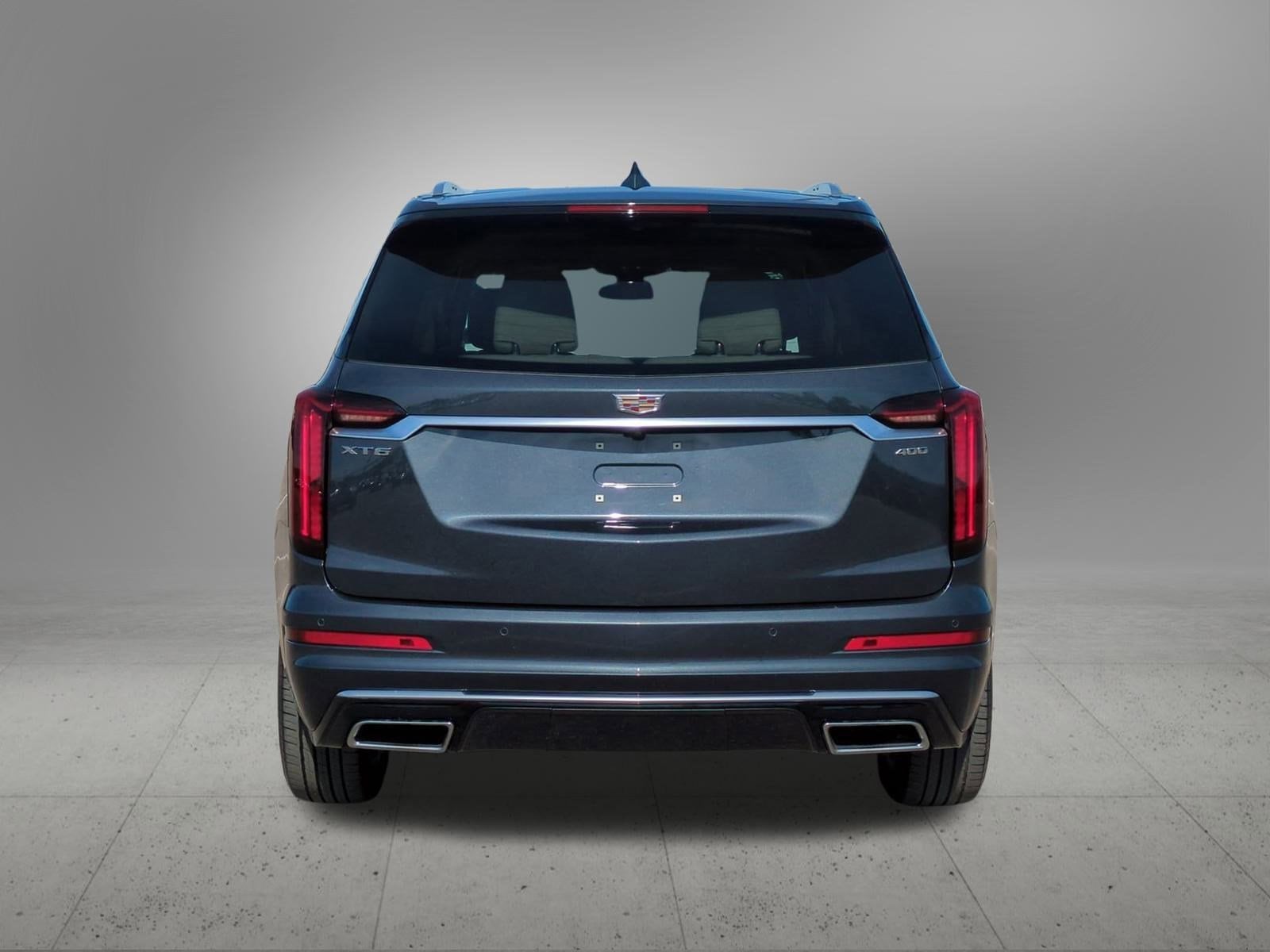Thumbnail: 2023 Cadillac XT6 - 5
