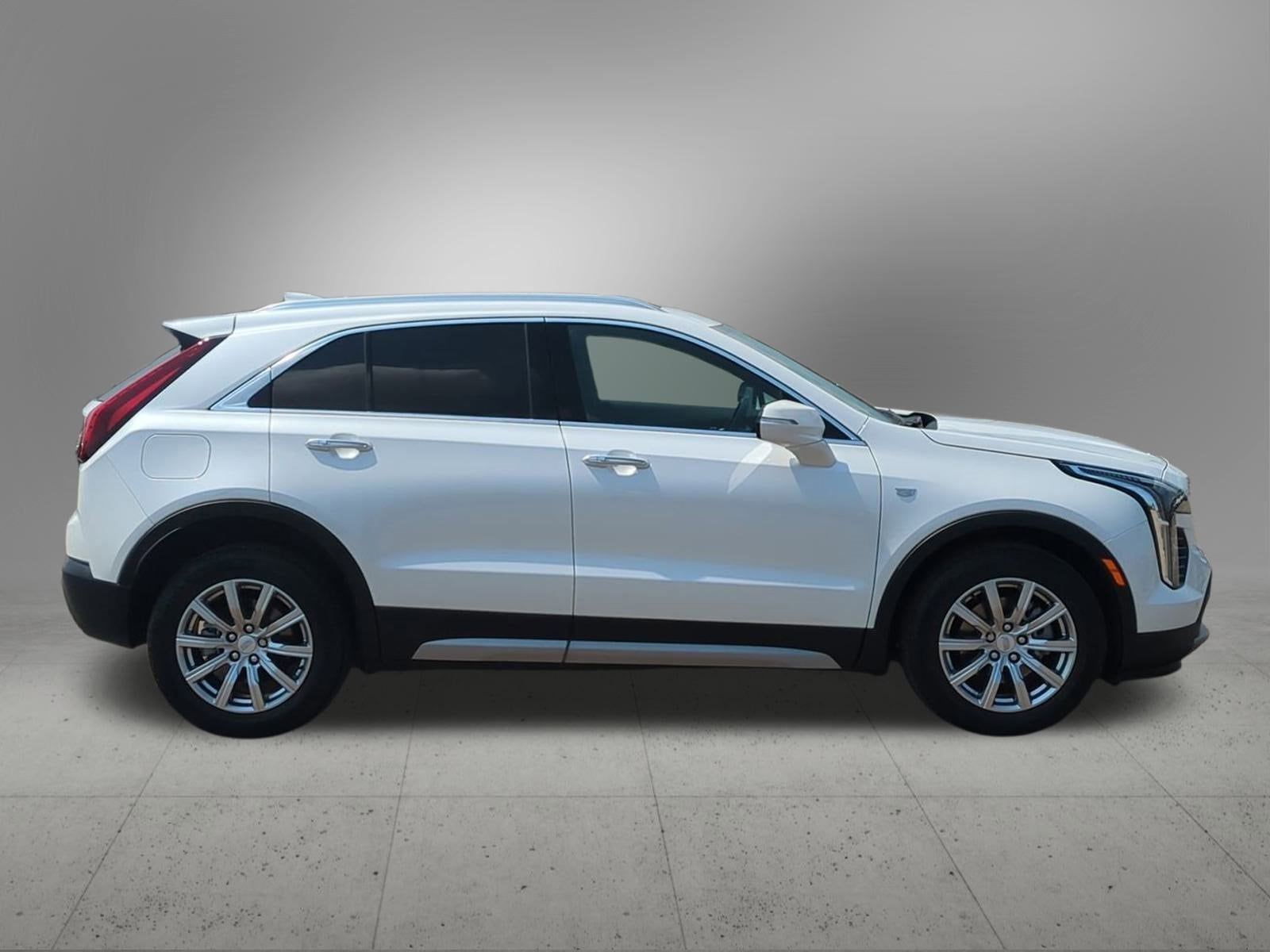 Thumbnail: 2023 Cadillac XT4 - 7