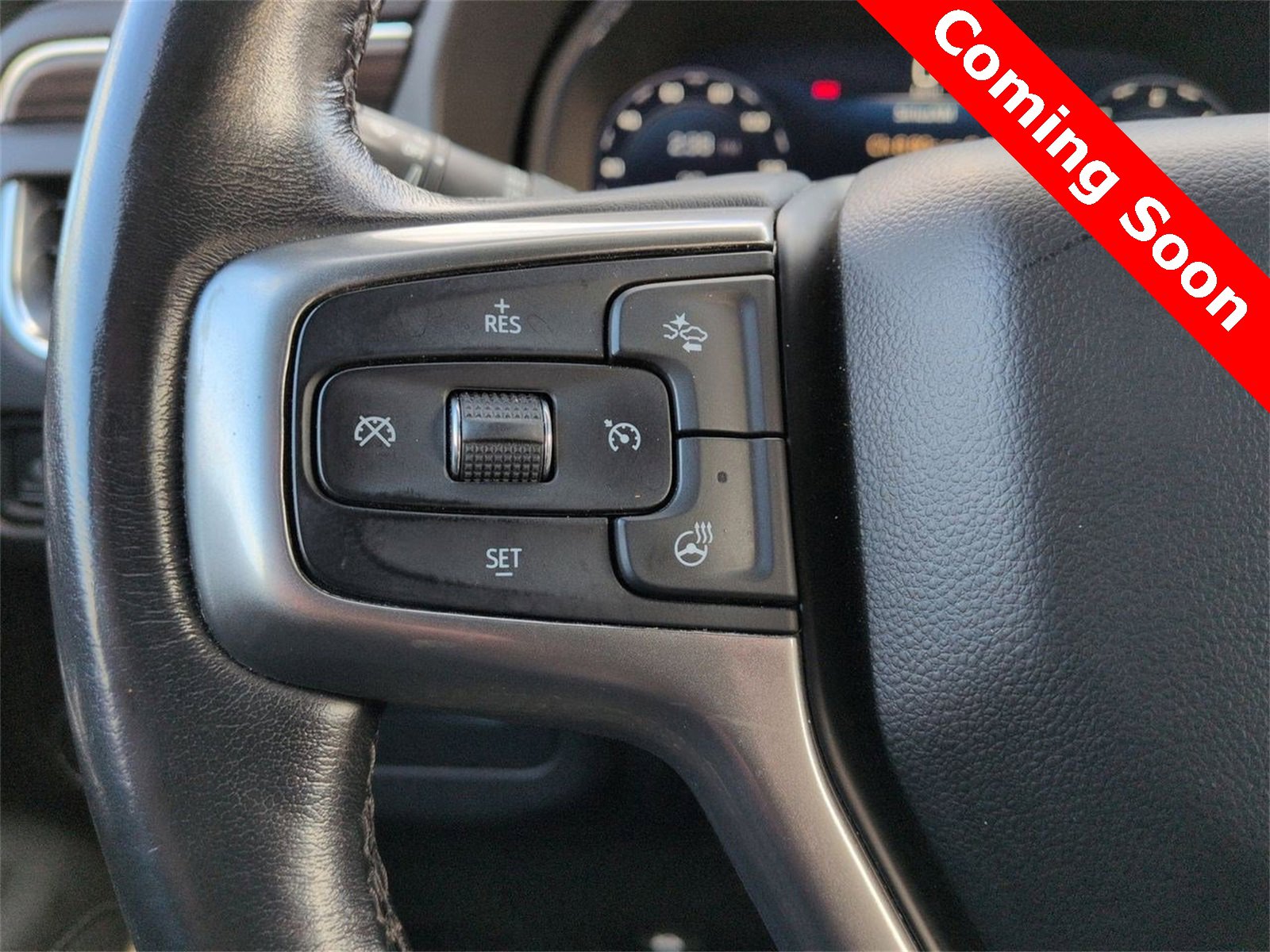 Thumbnail: 2022 Chevrolet Suburban - 24