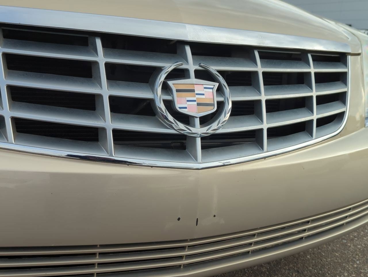 Thumbnail: 2009 Cadillac DTS - 11