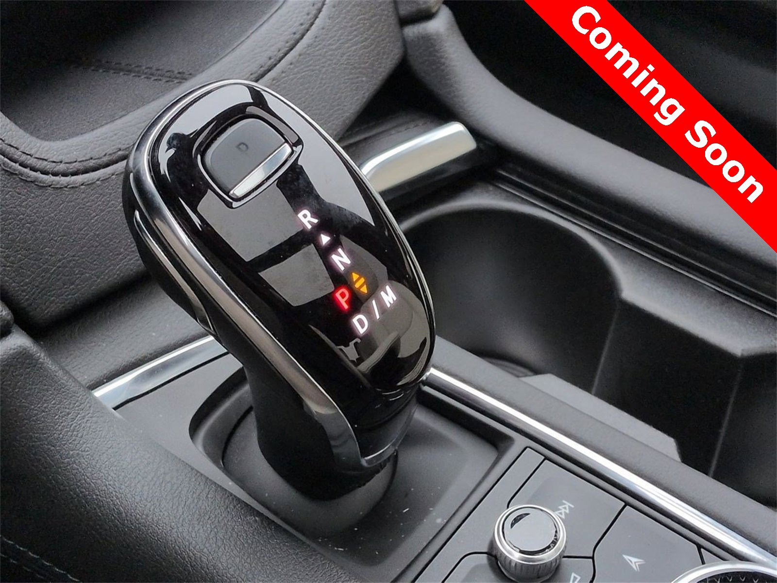 Thumbnail: 2025 Cadillac XT6 - 33