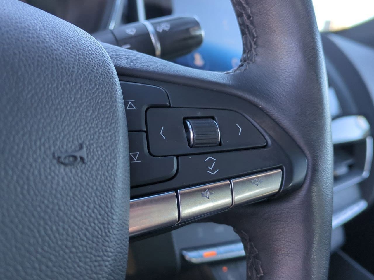 Thumbnail: 2023 Cadillac CT5 - 26