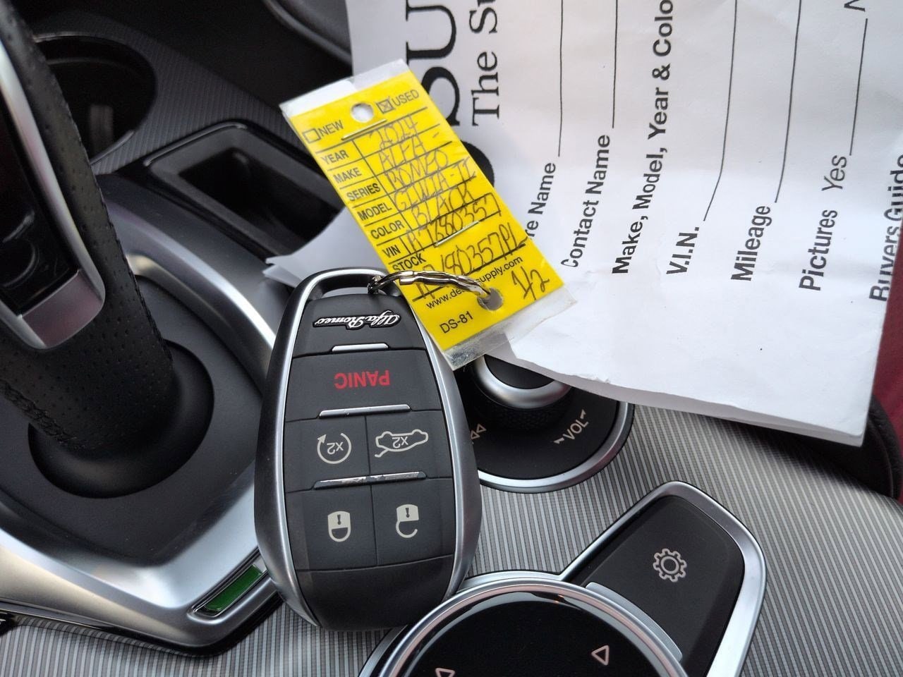 Thumbnail: 2024 Alfa Romeo Giulia - 35