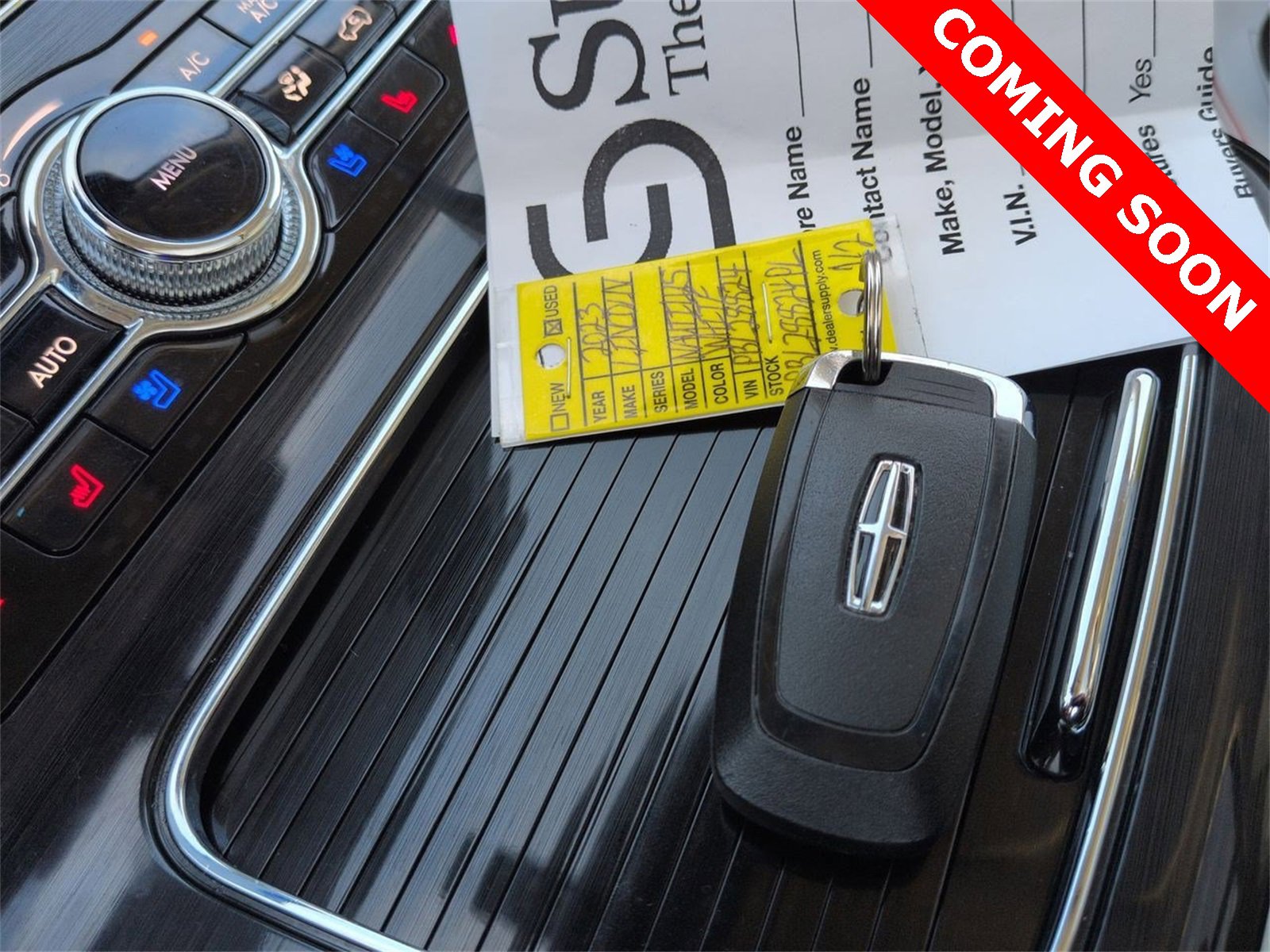 Thumbnail: 2023 Lincoln Nautilus - 36