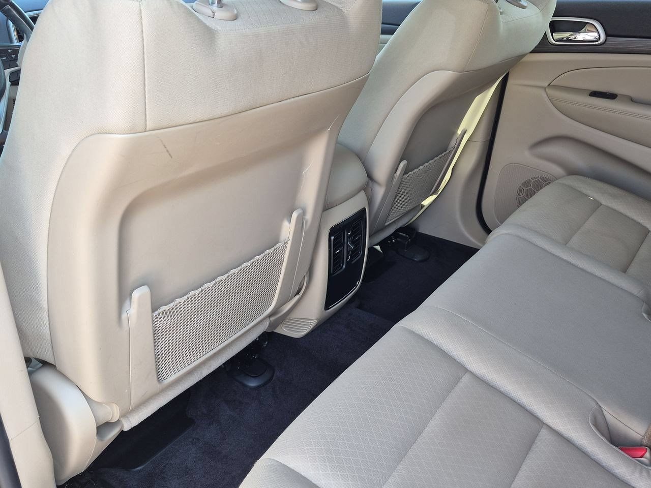2019 Jeep Grand Cherokee Laredo E - Photo 18