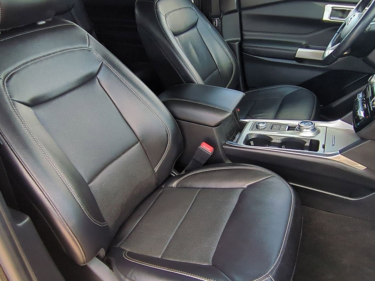 Thumbnail: 2022 Ford Explorer - 22