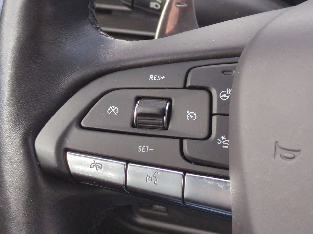 Thumbnail: 2023 Cadillac CT5 - 24