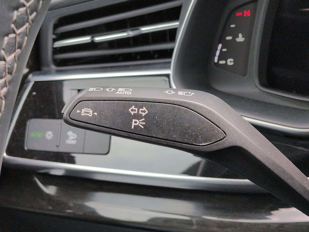 Thumbnail: 2025 Audi Q7 - 29