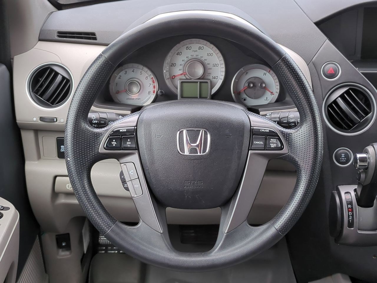 Thumbnail: 2015 Honda Pilot - 21