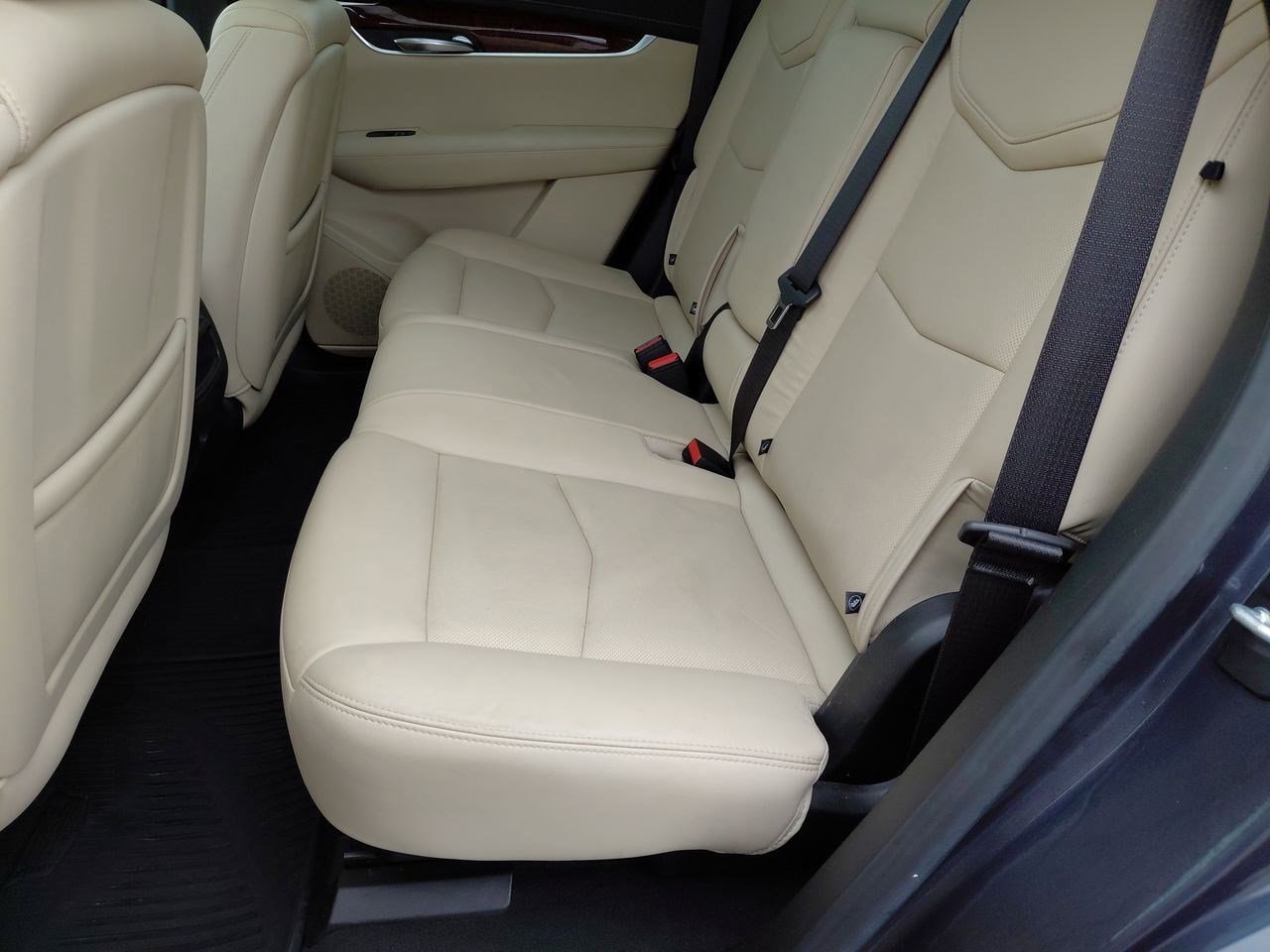 Thumbnail: 2019 Cadillac XT5 - 18