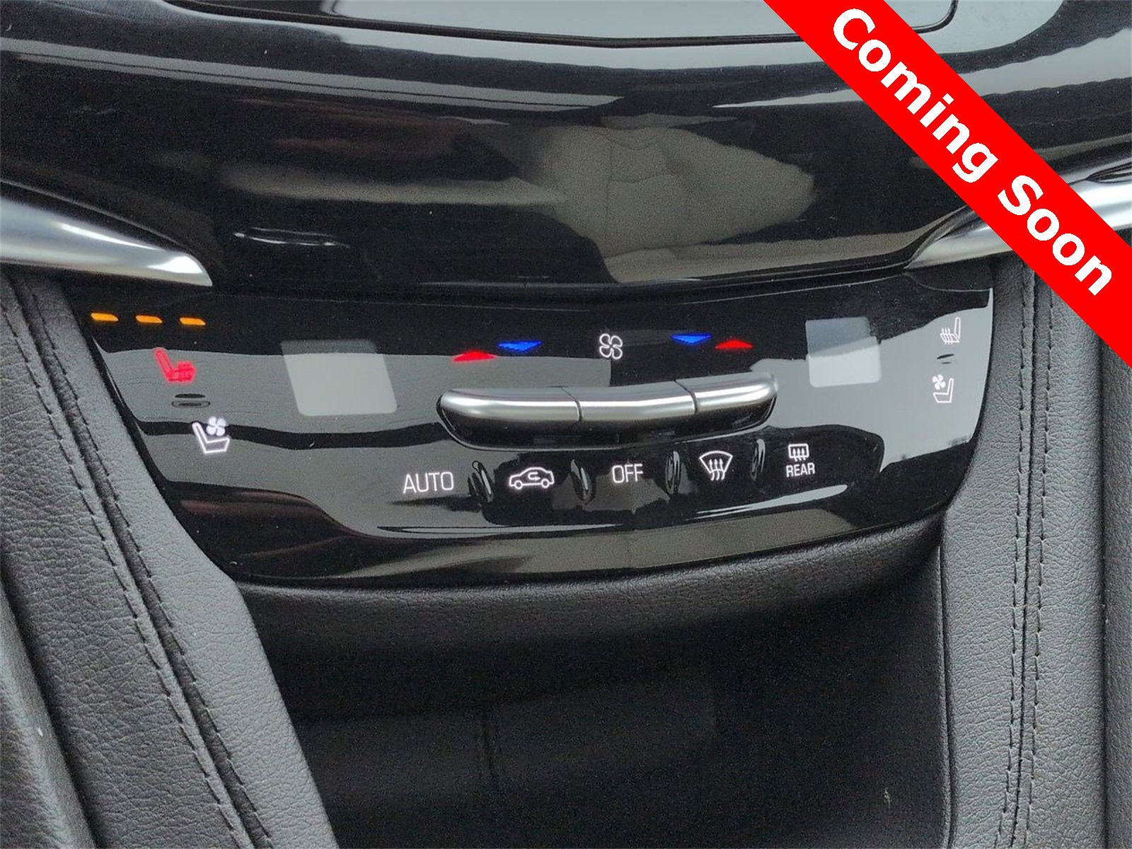 Thumbnail: 2025 Cadillac XT6 - 29