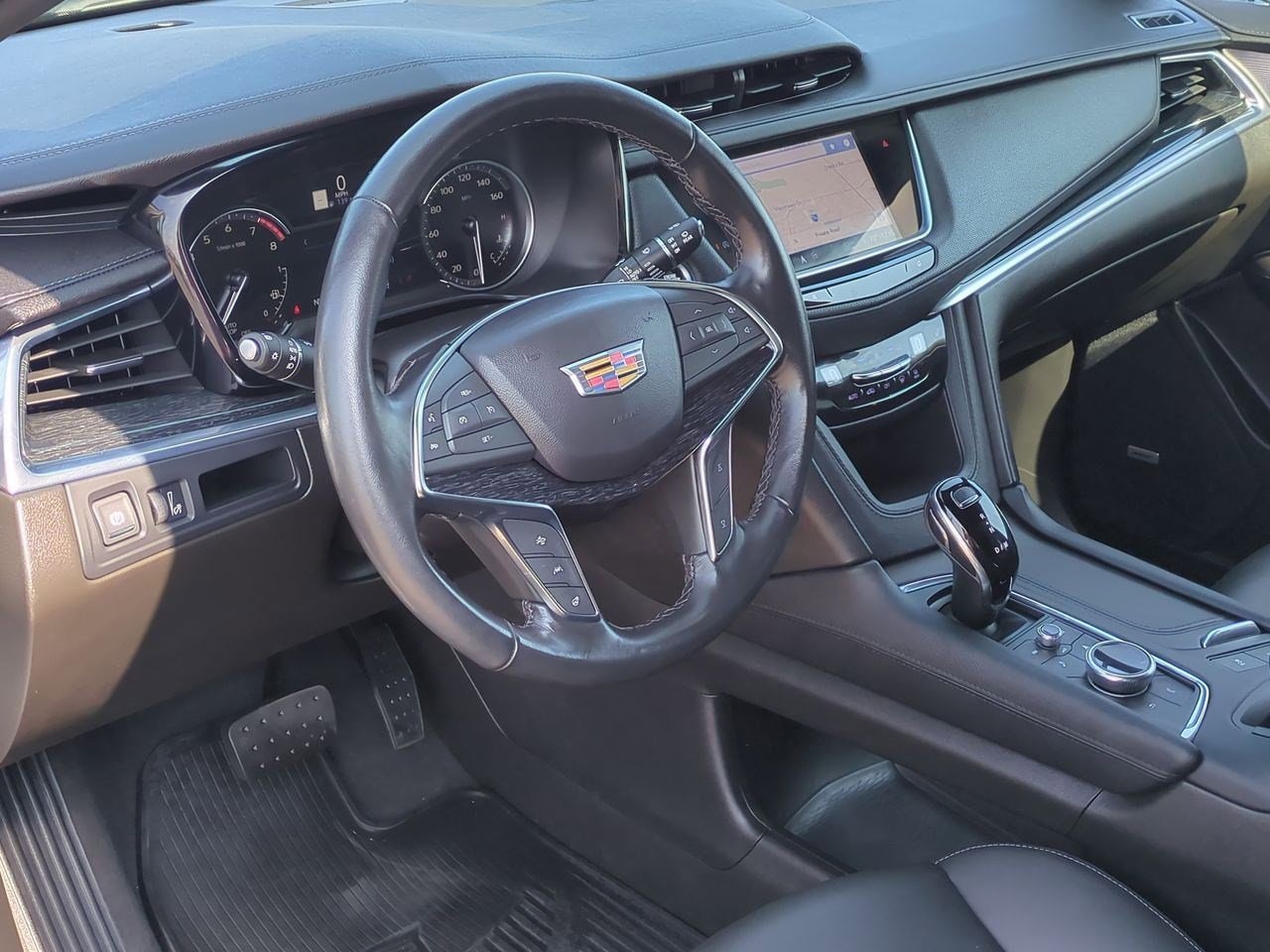 Thumbnail: 2023 Cadillac XT5 - 2
