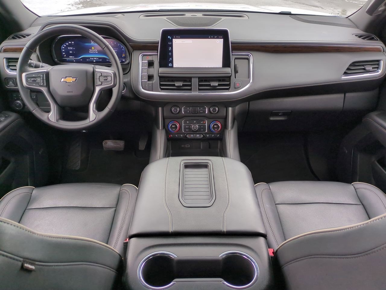 Thumbnail: 2023 Chevrolet Suburban - 14