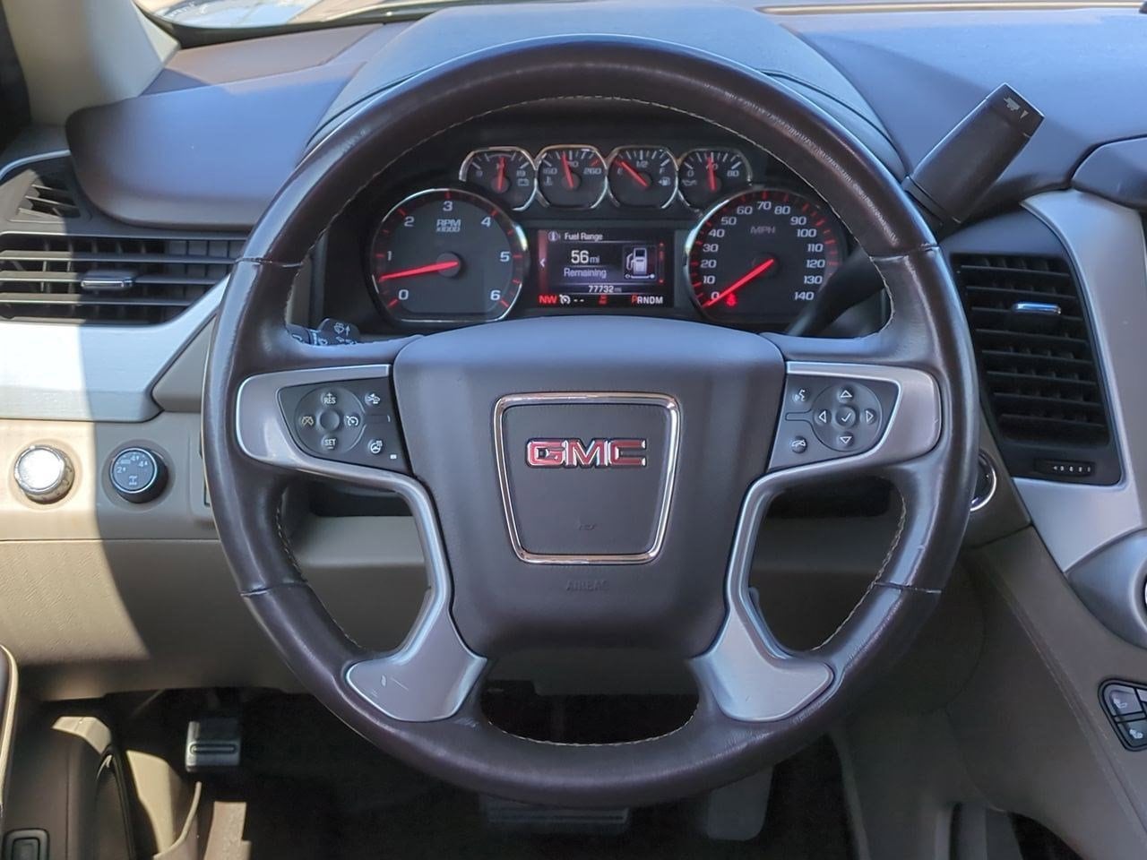 Thumbnail: 2016 GMC Yukon XL - 23