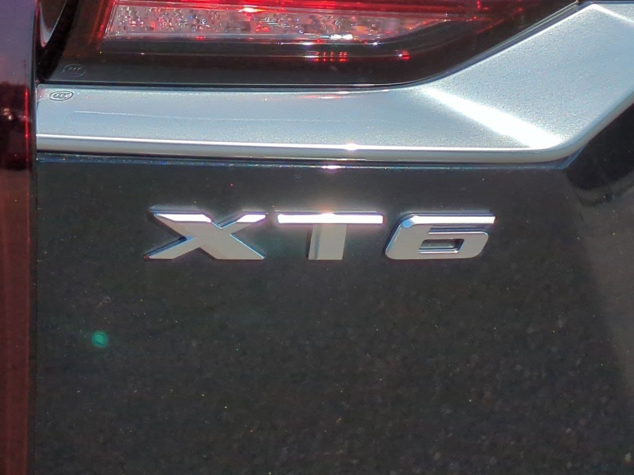 Thumbnail: 2025 Cadillac XT6 - 12