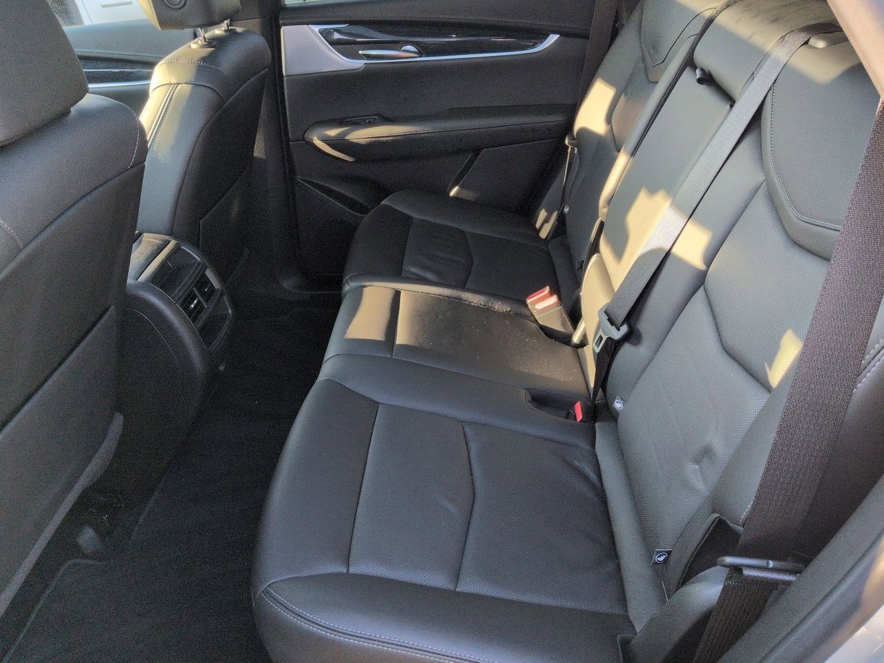 Thumbnail: 2023 Cadillac XT5 - 20