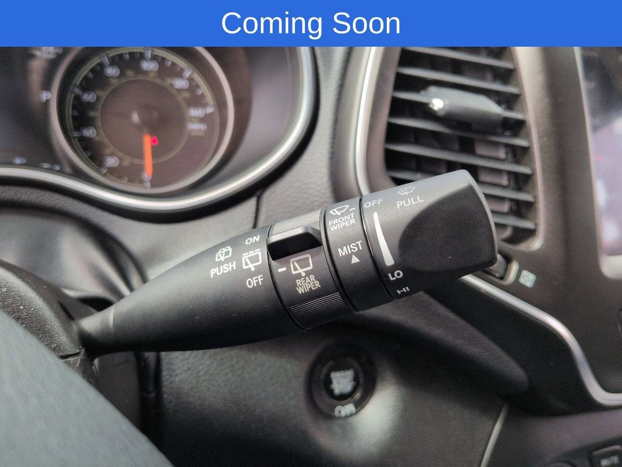 Thumbnail: 2019 Jeep Cherokee - 25