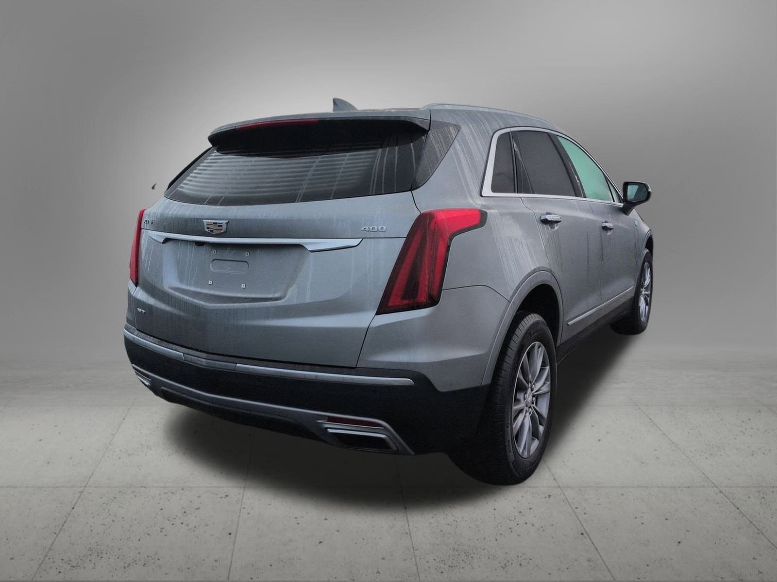 Thumbnail: 2023 Cadillac XT5 - 6