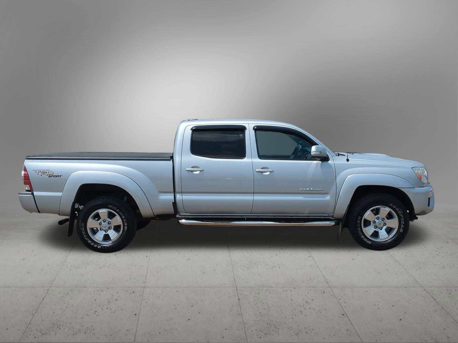 Thumbnail: 2012 Toyota Tacoma - 7
