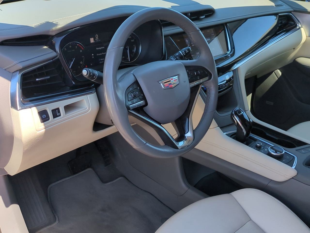 Thumbnail: 2023 Cadillac XT6 - 2
