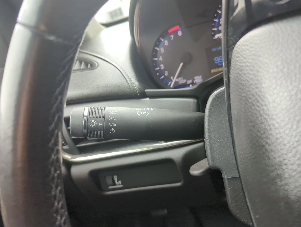 2016 Cadillac ATS Standard 26